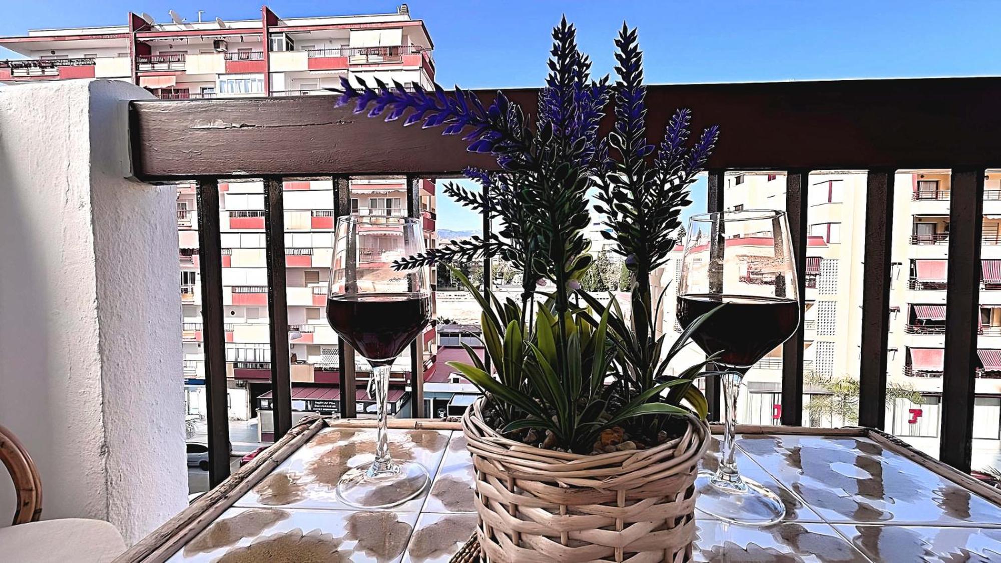 Sweet Olive Apartamento Con Terraza A Pie De Playa Torre Del Mar Exterior foto