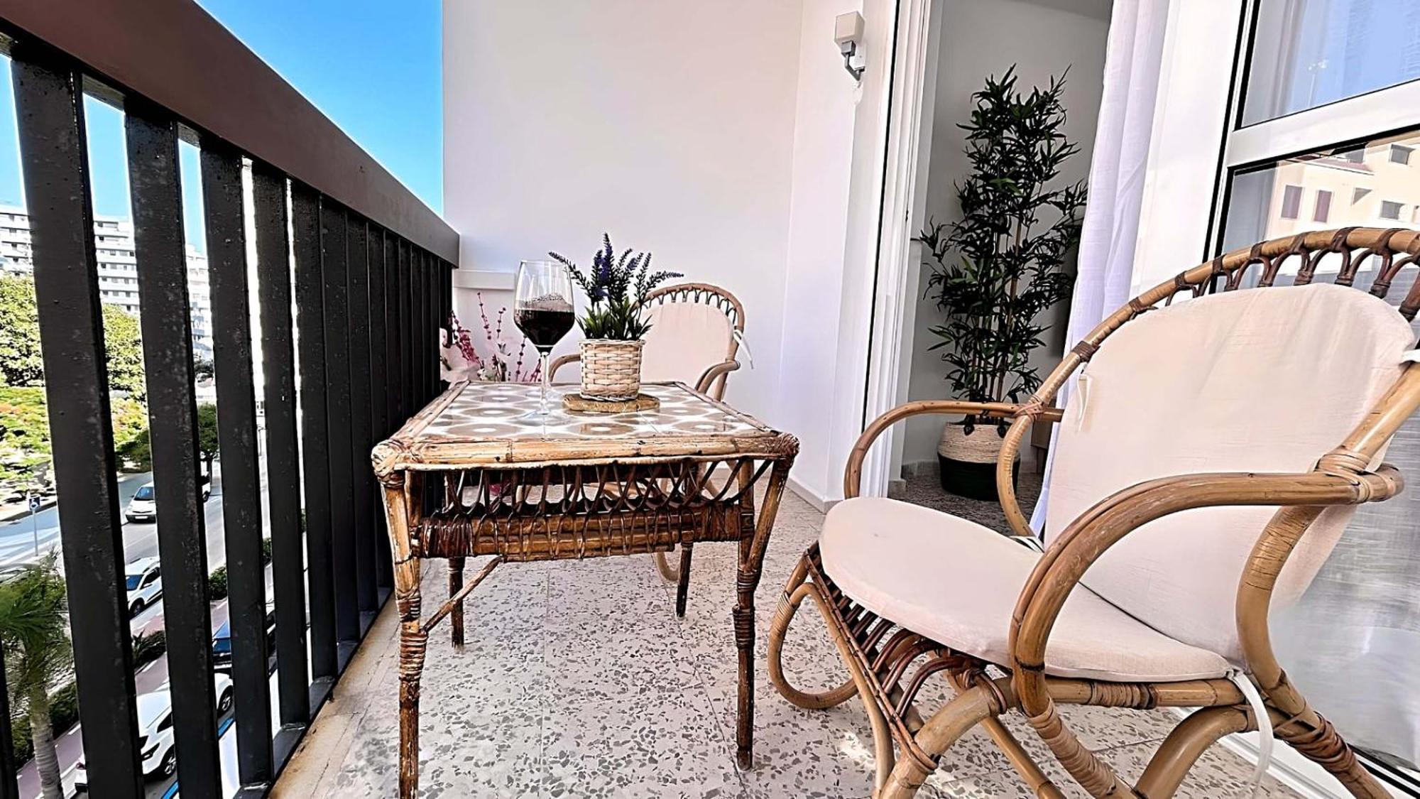 Sweet Olive Apartamento Con Terraza A Pie De Playa Torre Del Mar Exterior foto